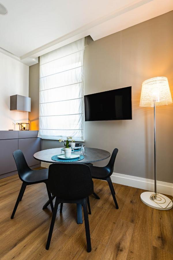 Ad Maiora Boutique Suite Νάπολη Εξωτερικό φωτογραφία